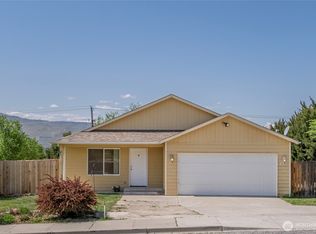 3932 NE Blueridge Dr, East Wenatchee, WA