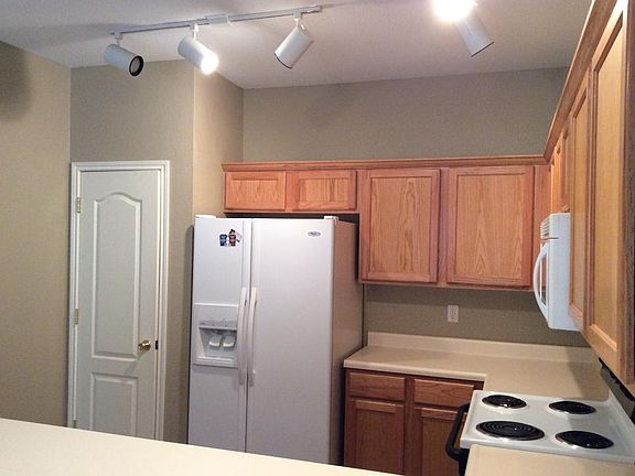 4th image of 7126 Painter Way