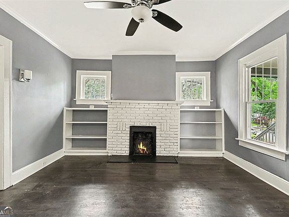 3rd image of 3181 Church St