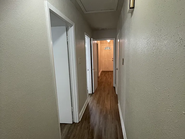 Coretta Dr — Photo 15