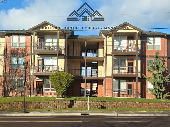 coll1410, 1410 S College Ave #201B, College Place, WA 99324