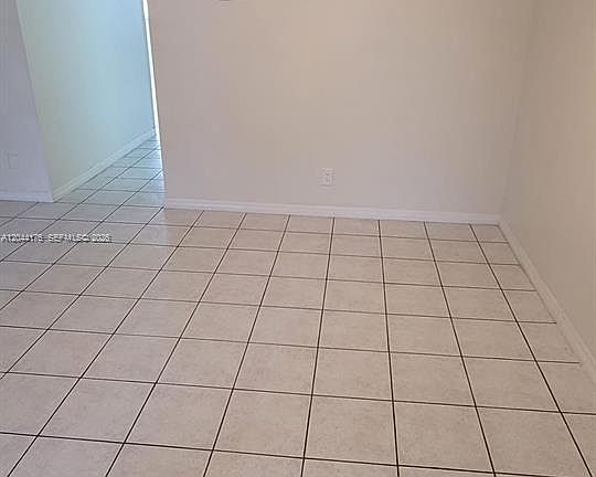 5th image of 1340 NE 28th Ave APT 129