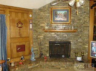 119 Black Jack Ln, Burleson, TX 76028