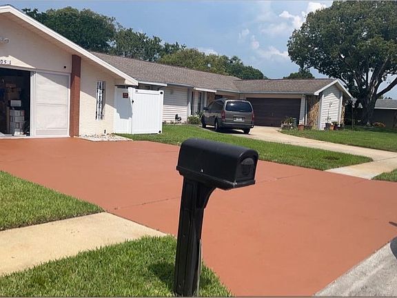 2nd image of 7605 Willow Brook Ct