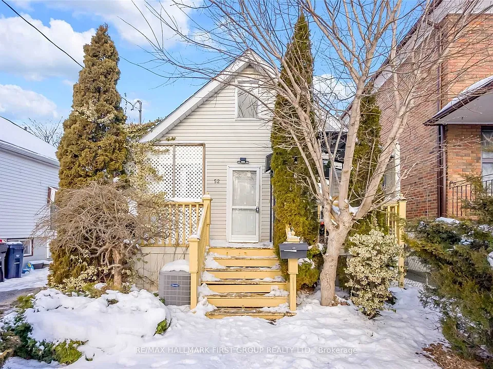 52 Malta St