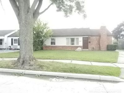 27321 Woodmont St, Roseville, MI, 48066