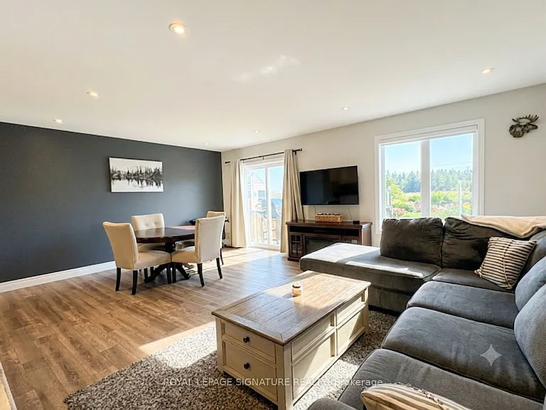 170 Daffodil Ct — Photo 5