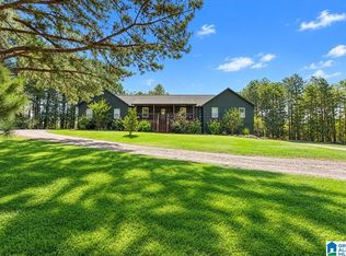 9090 Pritchett Rd, Gardendale, AL 35071