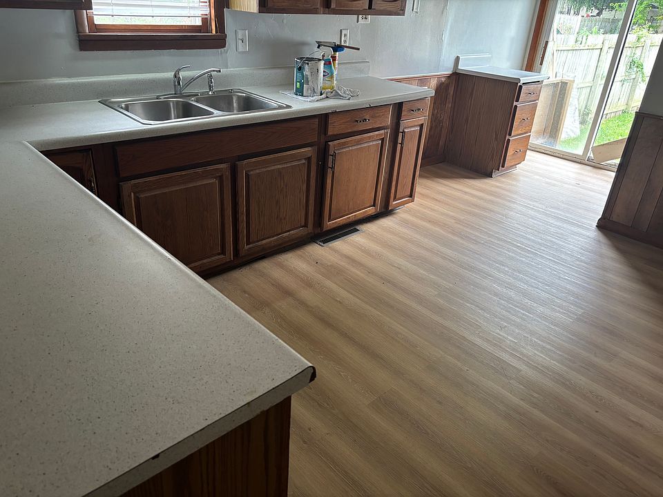 2nd image of 7610 Erie St #2