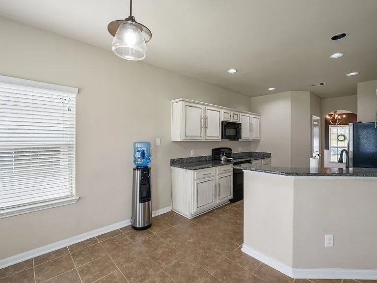 13092 Greenbriar — Photo 10