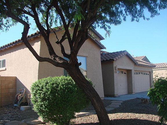3rd image of 7482 S Climbing Ivy Dr