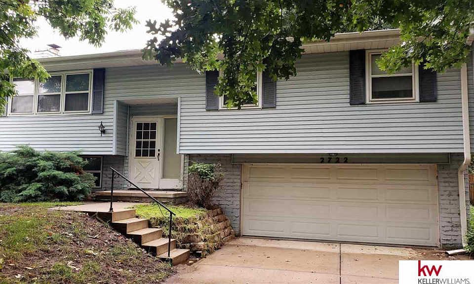 1st image of 2722 N 121st Ave