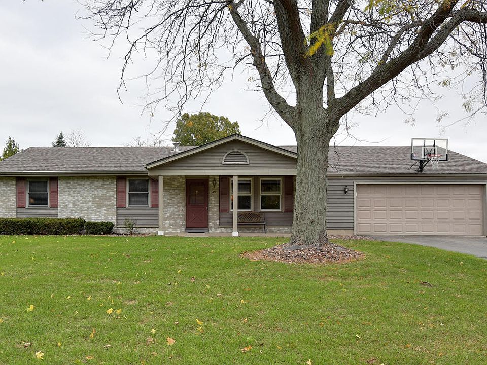 1st image of 1091 Dickens Dr