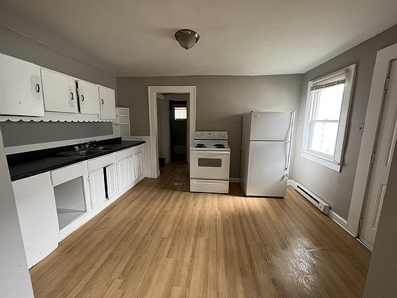 4th image of 1533 S Randolph St #2