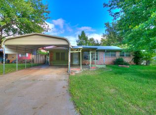 860 S Scott St, Del City, OK 73115