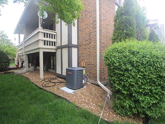 2nd image of 17544 Cambridge Pl #126