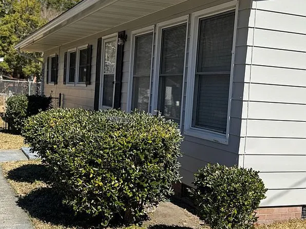 1442 N Sherwood Dr, Charleston, SC 29407