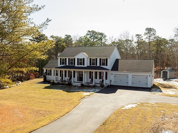 3rd image of 48 Shoals Ave