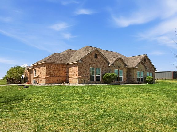 5th image of 109 Heritage Pkwy W