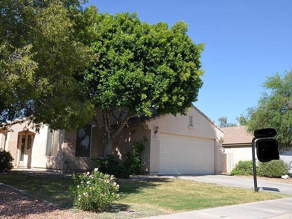 2nd image of 8206 W Tonopah Dr