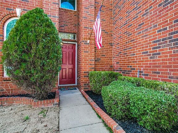 3rd image of 1712 Mystic Hollow Dr