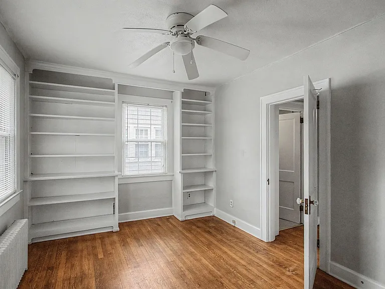 100 Chesterfield Rd — Photo 11