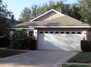 33430 Irongate Dr, Leesburg, FL 34788