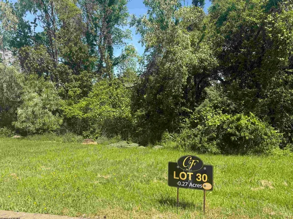 101 Hill Pointe Dr, Morgantown, WV 26508