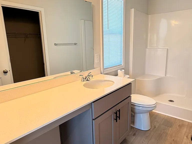 1456 Donhill Dr — Photo 15
