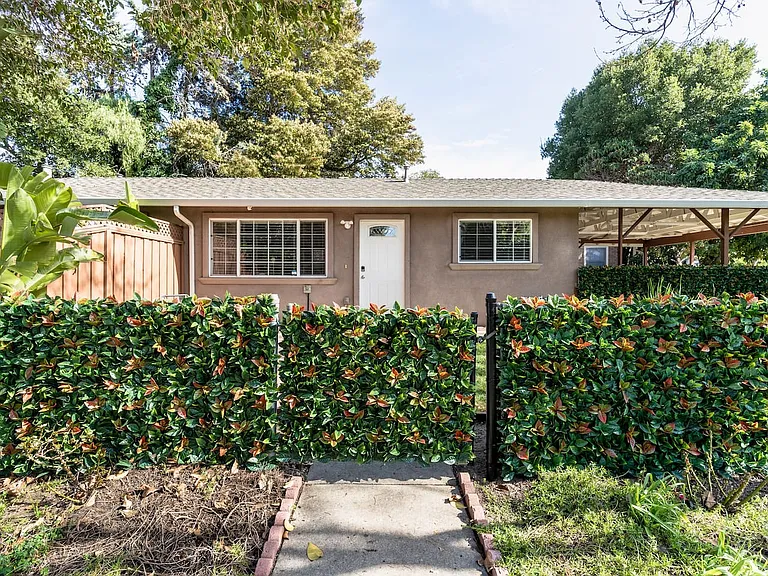 179 Fair Oaks Ave — Photo 26