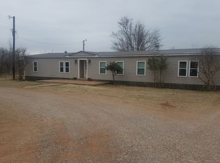 16562 W Camp Dr, Cashion, OK 73016