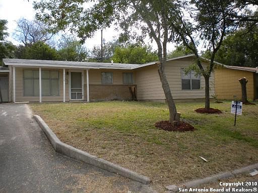 1st image of 3338 Bob Billa Dr