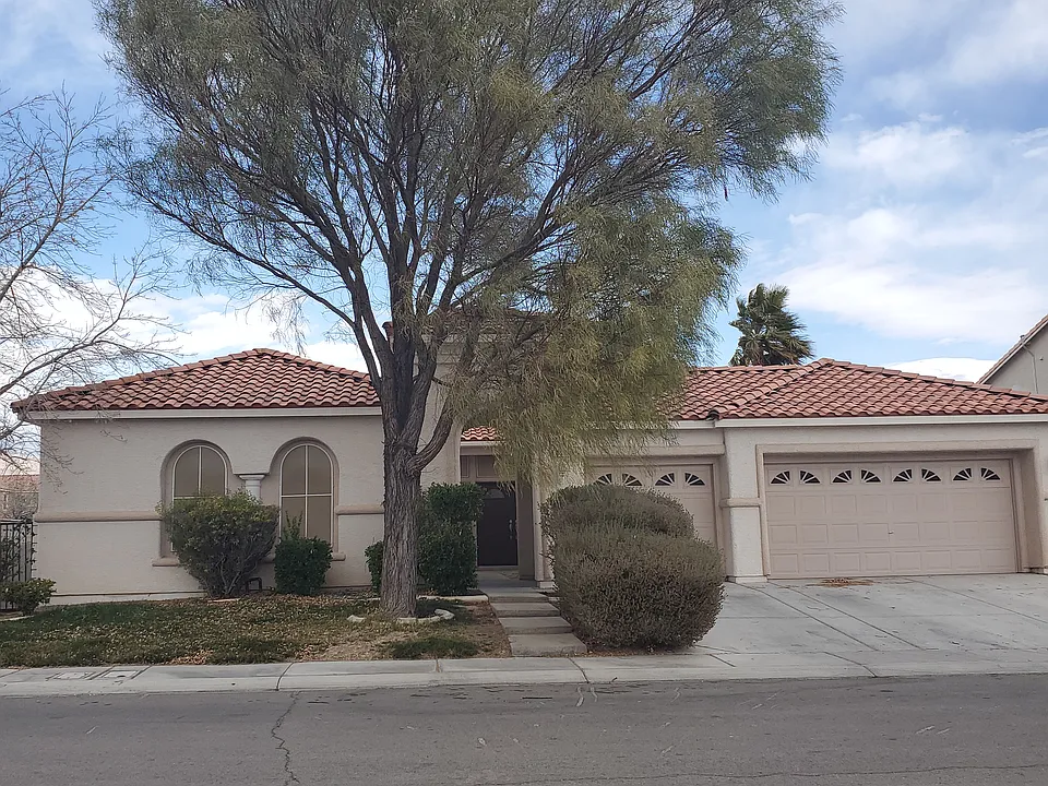 818 Bear Gulch Ct