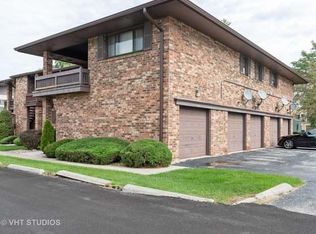 20117 Woodale St #117, Chicago Heights, IL 60411