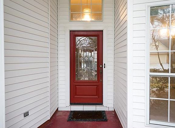 3rd image of 3529 Lake Lynn Dr