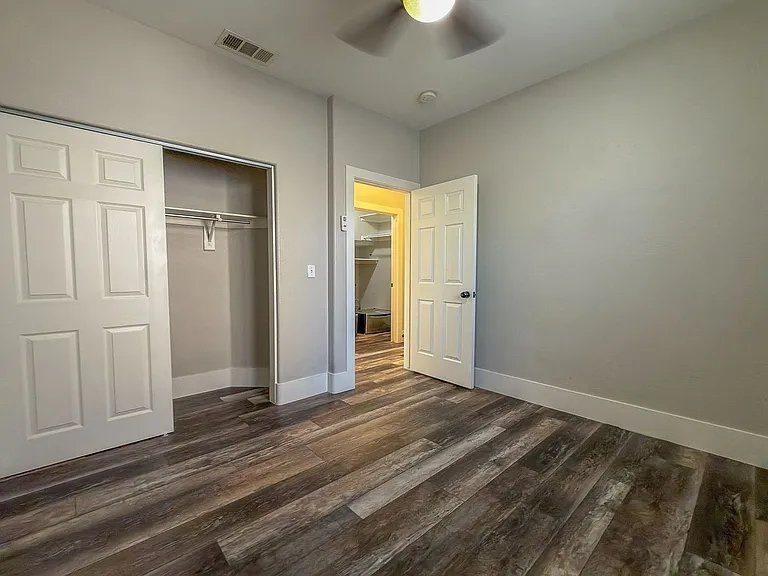3025 Scenic Valley Way — Photo 26