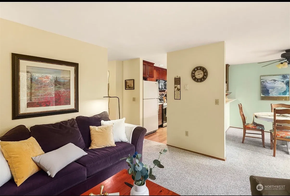 2 bed, 945 sqft, $2,550 — Photo 3
