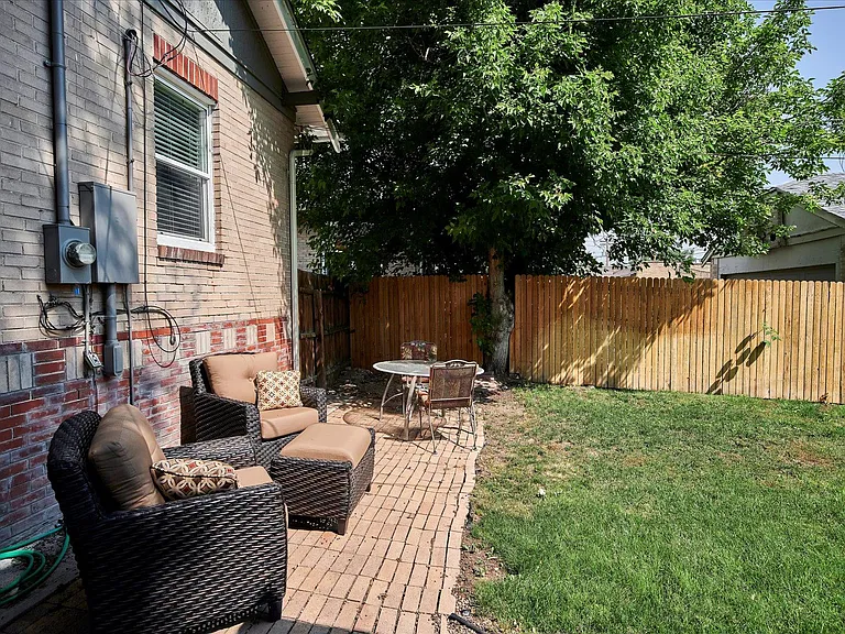 1434 Perry St #LOWER — Photo 17