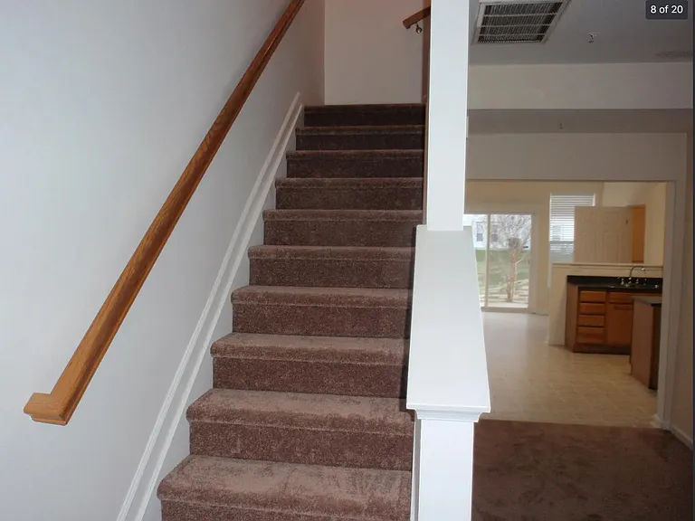 1009 Whispering Ponds Ct — Photo 6