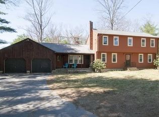 405 Chestnut St, Wrentham, MA 02093