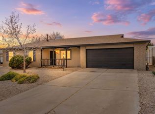 2450 Green Lake Rd NE, Rio Rancho, NM 87124