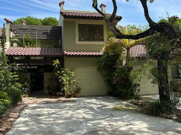 3689 Estepona Ave #F30-b, Doral, FL 33178