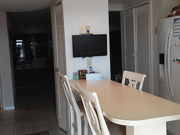 5th image of 1847 Shore Dr S APT 508