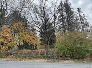 80 Campbell Ave, Troy, NY 12180