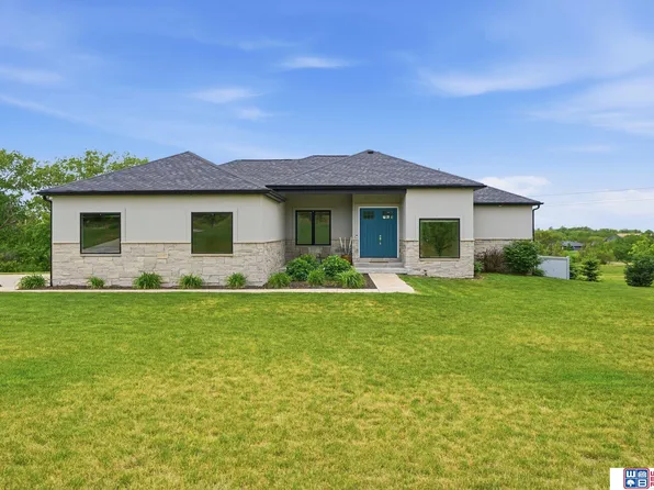 15933 S 60th St, Roca, NE 68430