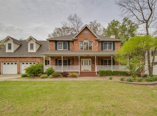 1718 Seminole Ln, Godfrey, IL 62035