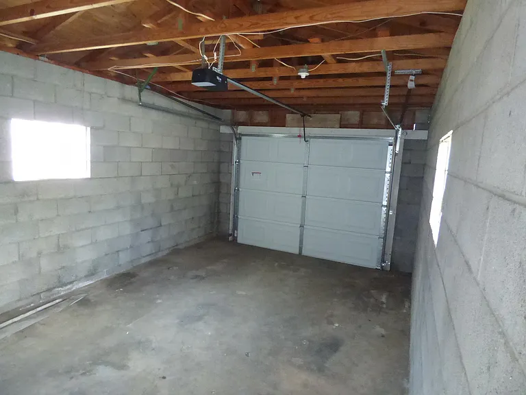406 Grove St — Photo 19