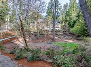 5976 NE Whitmore Way, Bainbridge Island, WA 98110