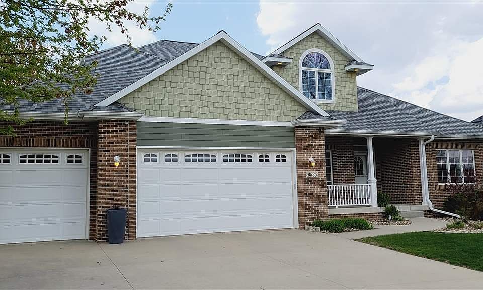 1st image of 3925 Maryhill Dr