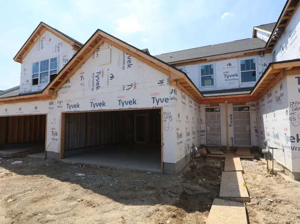 8560 Grove St, Washington, MI 48094